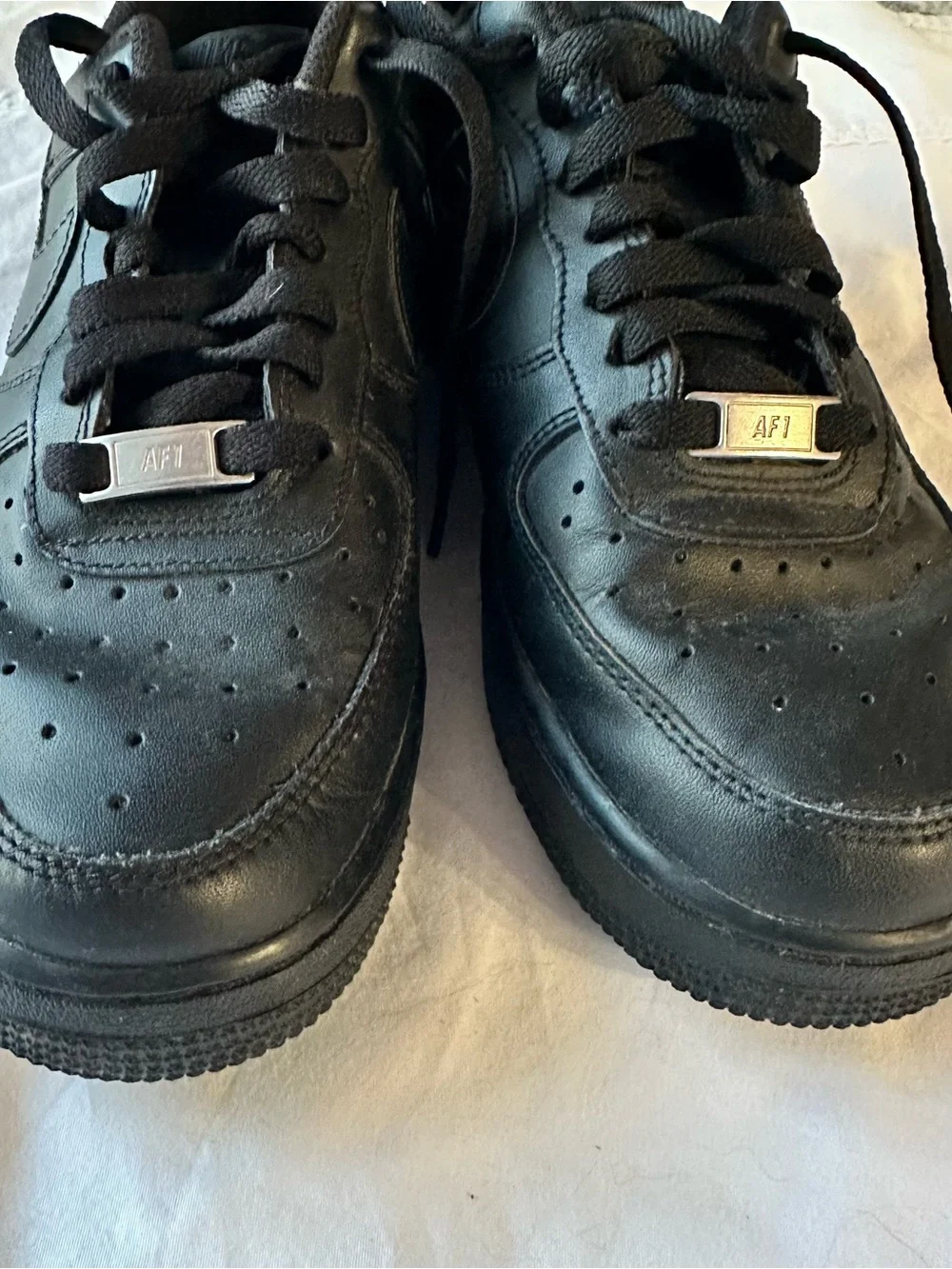 EUC Nike Black Air Force 1 ‘07